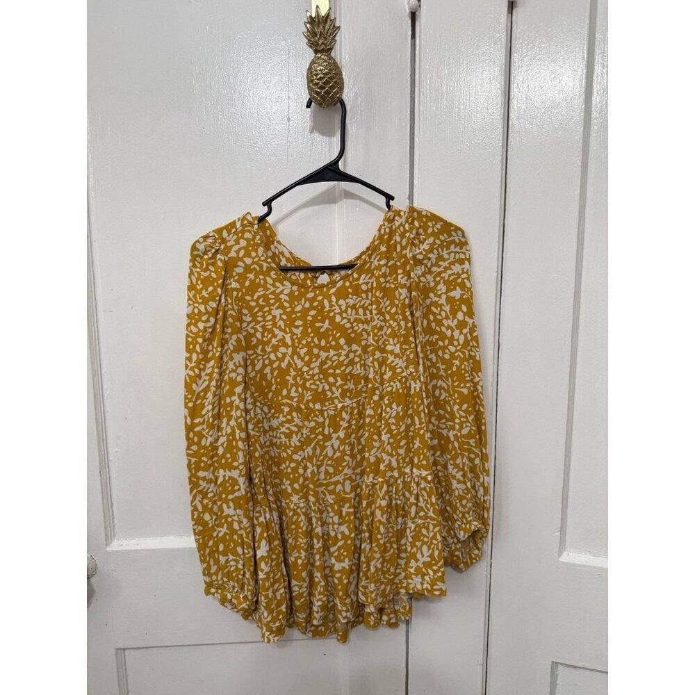 Time and Tru Mustard Yellow Floral Peplum Blouse – Size S